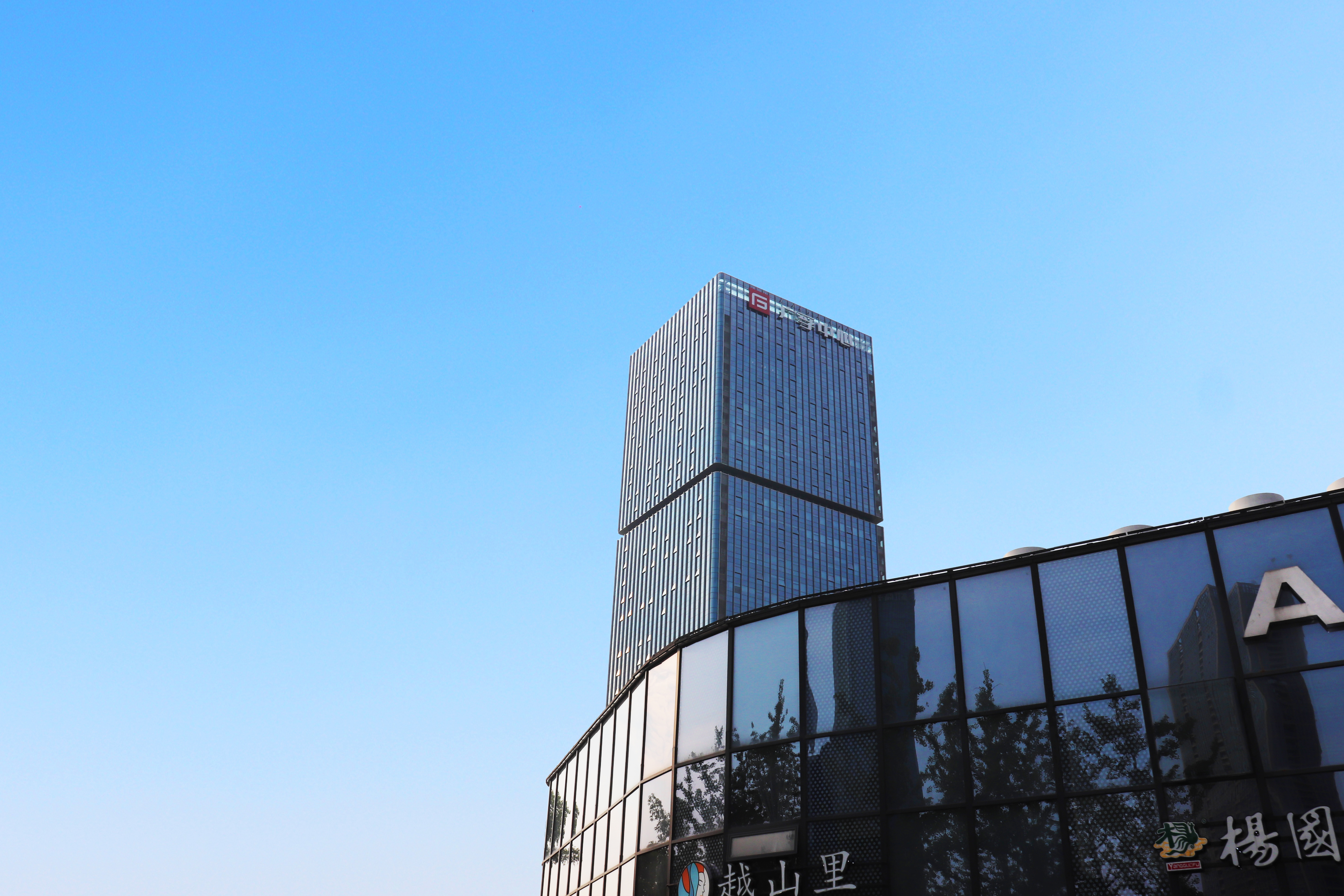 思謀科技遞表港交所，沖刺“工業(yè)AI智能體第一股”