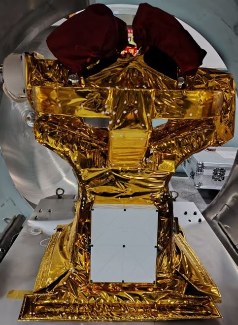 长春光机所研制的风云三号H星双波段广角极光成像仪带你看极光！